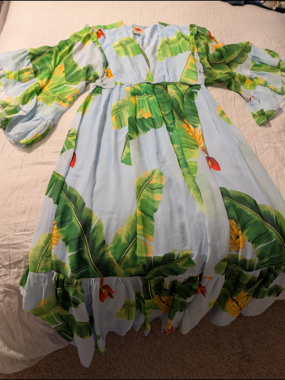 NWT FARM Rio Fresh Bananas Butterfly Sleeve Maxi Dress Size S